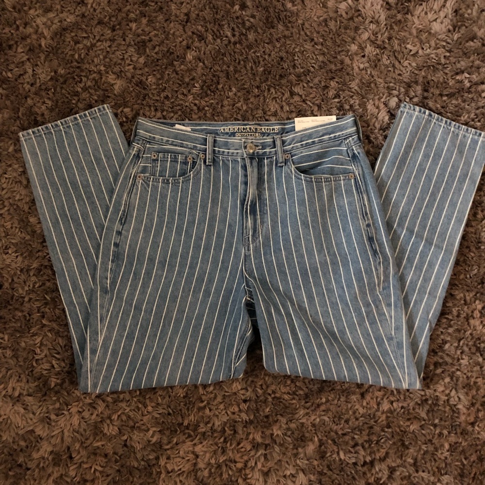 White Striped American Eagle Mom Jeans